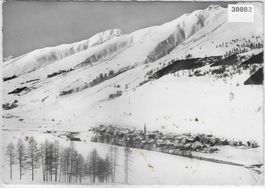 S-chanf gegen Piz Albanas im Winter