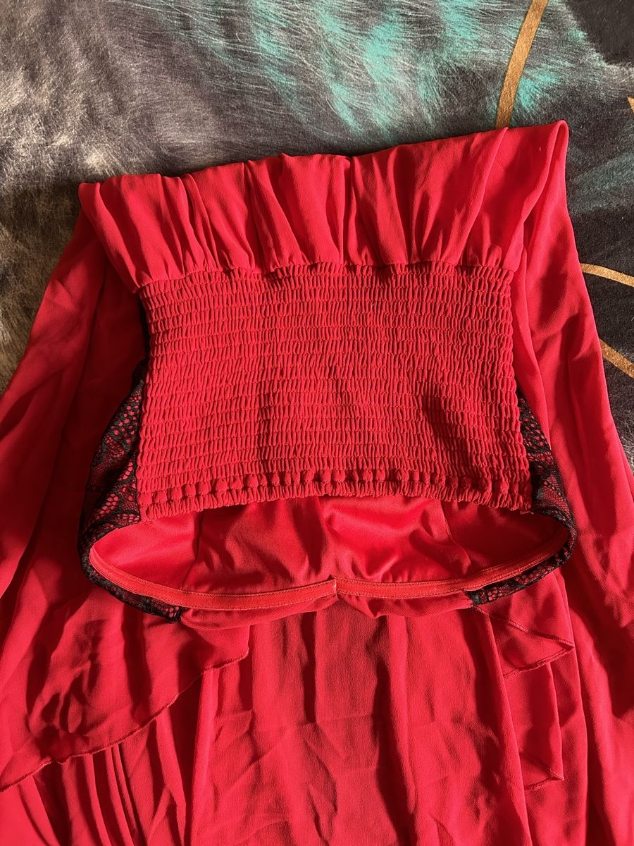 Vestiti: Rotes, trägerloses Abendkleid – Usato da Buchs SG venduto da valiii21 2