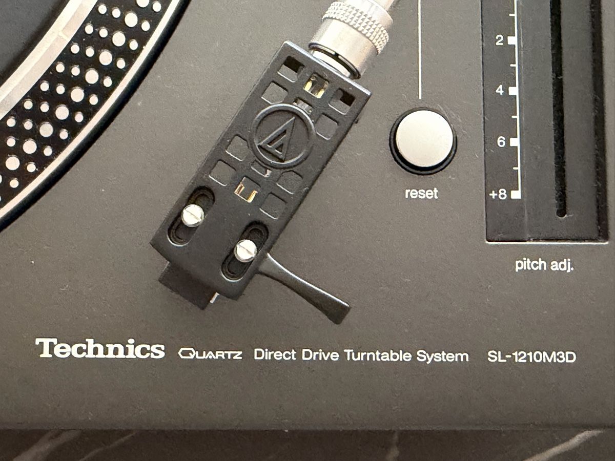 Technics Plattenspieler: Technics SL-1210 M3D – Gebraucht aus Rapperswil SG von Whitecielo 1