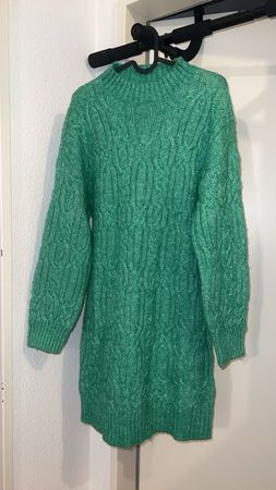Grünes Kleid