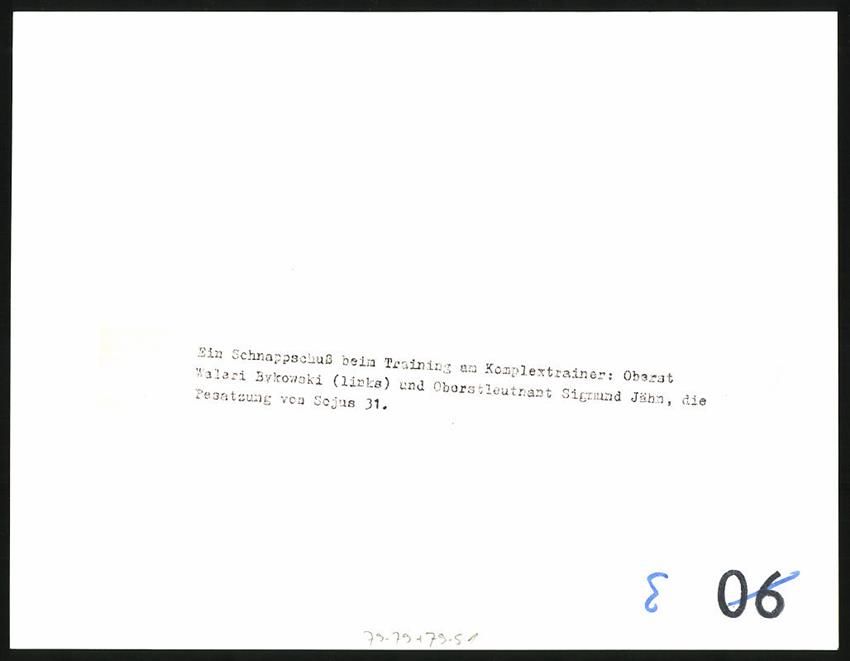 Fotografie & Manifesti: Fotografie Oberst Waleri Bykowski und Ob – Usato da Berlin venduto da bartko-reher 1