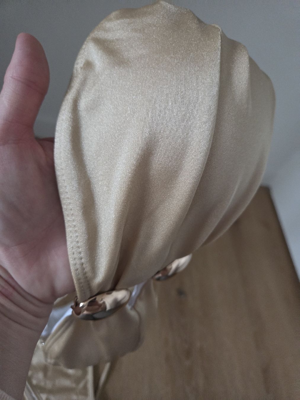 Costumi da bagno & Bikini: Gold Bikini Set Gr. S/M, neu. – Nuovo (secondo la descrizione) da Pfäffikon ZH venduto da e13_x2n5 4
