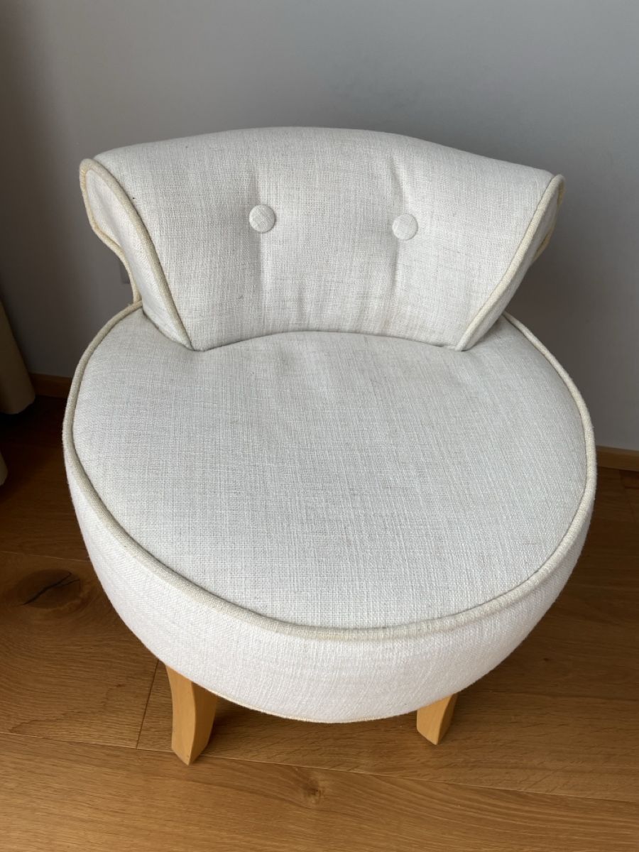 Sgabelli: Kleiner Hocker – Usato da Jonen venduto da taishathings 1