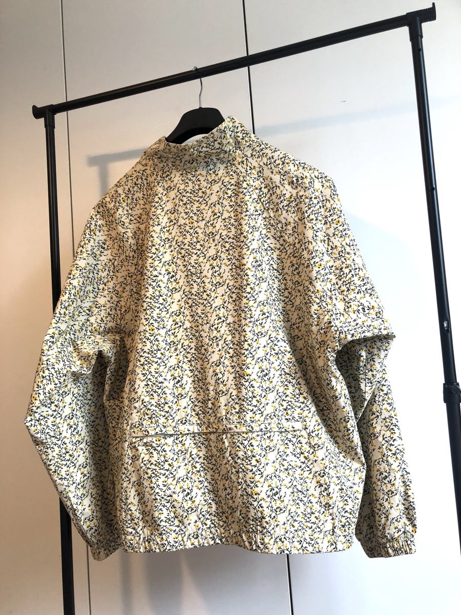 Supreme Giacche: Veste légère SUPREME – Nuovo (secondo la descrizione) da Lausanne venduto da Fan_pt7s 1