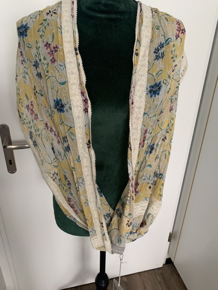 Nile Foulard & Sciarpe: Nile - Schal – Nuovo e nell'imballaggio originale da Emmen venduto da ama_8wmn