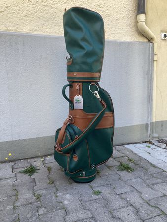 Lacoste - Vintage Golf Bag Limited Edition mit allem Zubehör