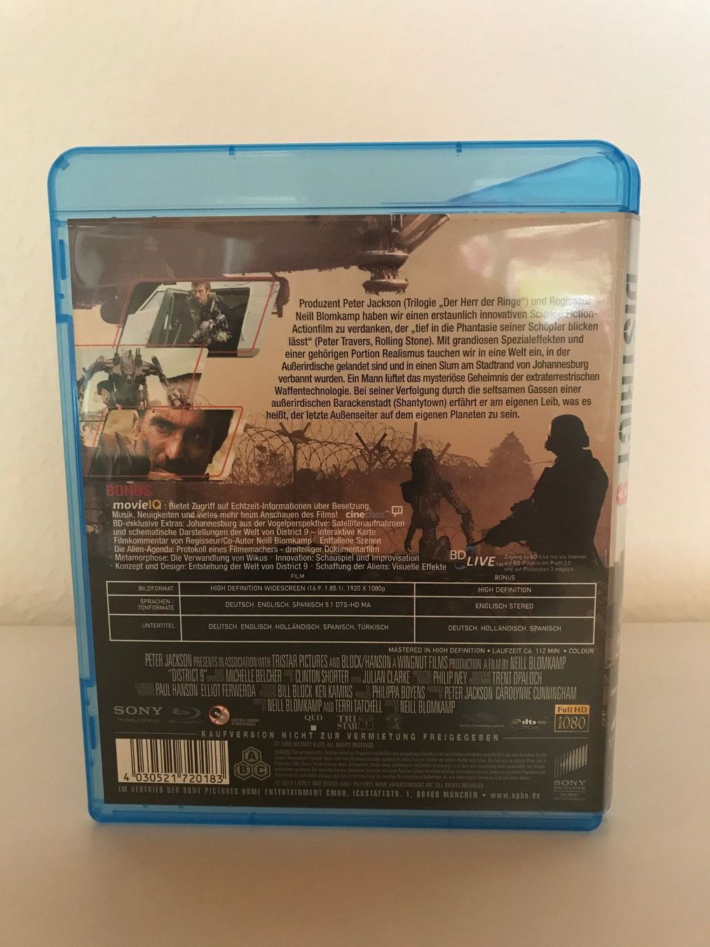 Tutti i DVDs: District 9 - bluray – Nuovo (secondo la descrizione) da Liestal venduto da Adam-Grey 1