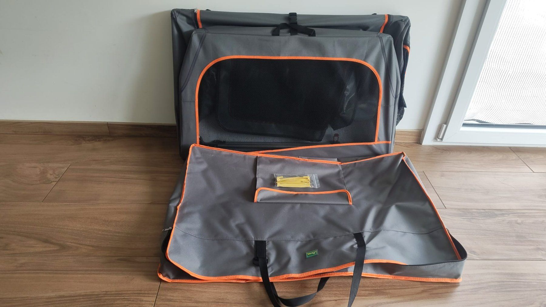 Käfige, Transport & Sicherheit: Caisse Pliable pour chien Hunter – Gebraucht aus Yvonand von Malisciaca 2