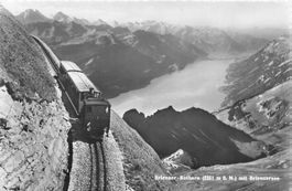 Brienz BE Brienz Rothorn Bahn mit Brienzersee Dampfbahn