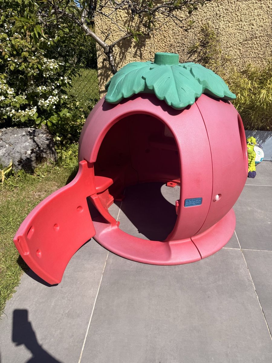 Chicco Casette per bambini: Chicco strawberry-shaped playhouse – Usato da Birmensdorf ZH venduto da IrynaR 1