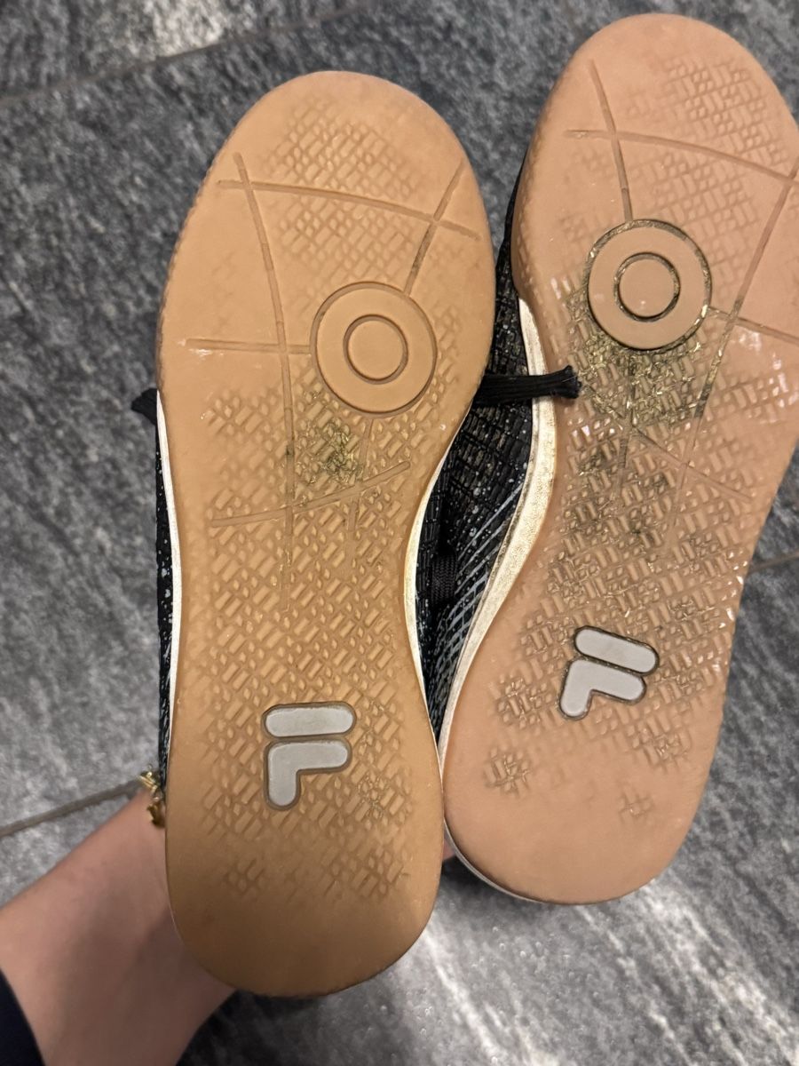 Fila Schuhe für Jungen: Fila Sneaker 35 – Gebraucht aus Wädenswil von dorodi 2