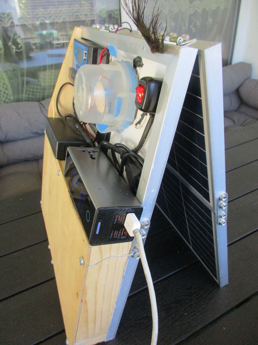 Accus: Powerpack USB, 220V, C 1 kWh – Neuf (Voir description) à Affoltern am Albis par exasolar 3