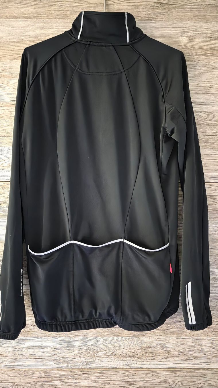 Endura Jacken: Endura Velojacke (Gr. M) – Gebraucht aus Davos Platz von buhumi 1