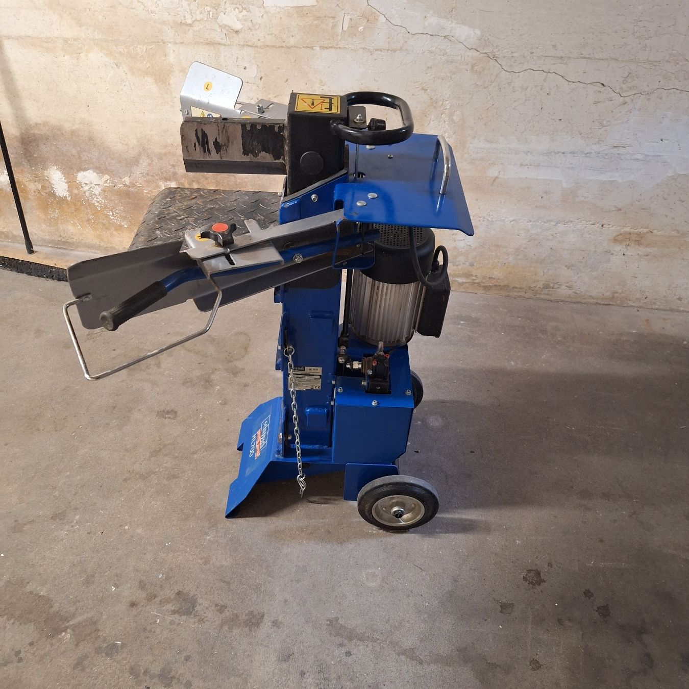 Scheppach Toutes les machines: Holzspalter  – D'occasion à Winterthur par v-t88 2