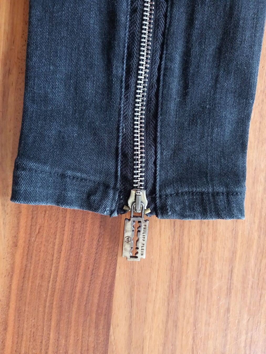 Philipp Plein Jeans: Philipp Plein Jeans Gr. 27 schwarz – Gebraucht aus Lengnau AG von Mefari 6