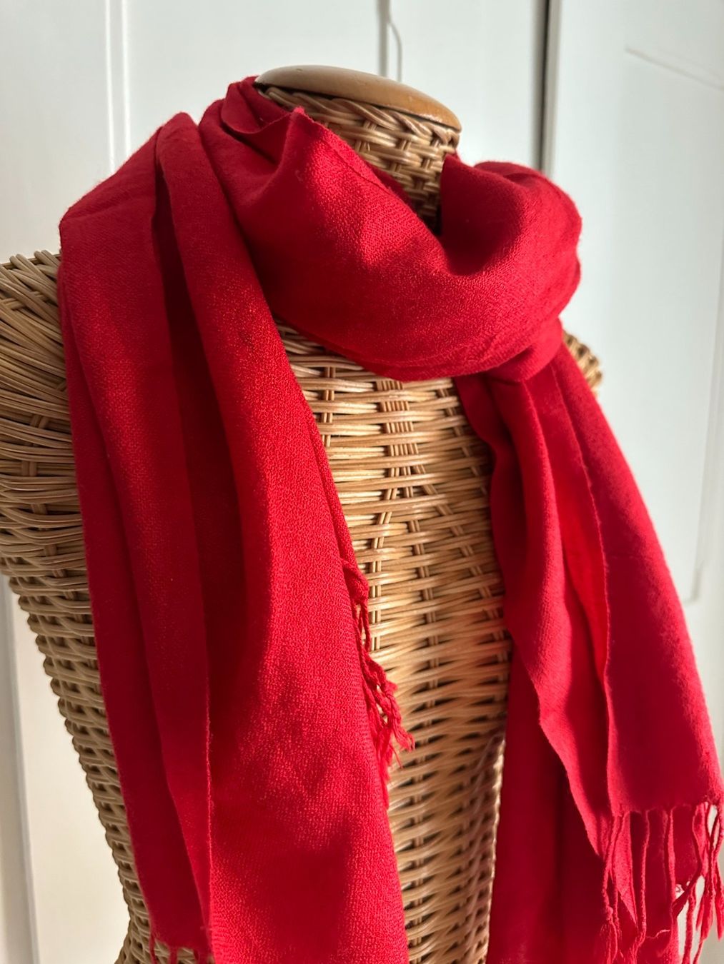 Foulards & écharpes: Schal rot – D'occasion à Zürich par Diazaio 1