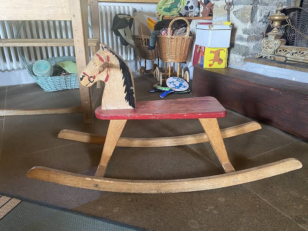 Giocattoli: Cavallo a dondolo in legno – Usato da Origlio venduto da eli_gk55 1
