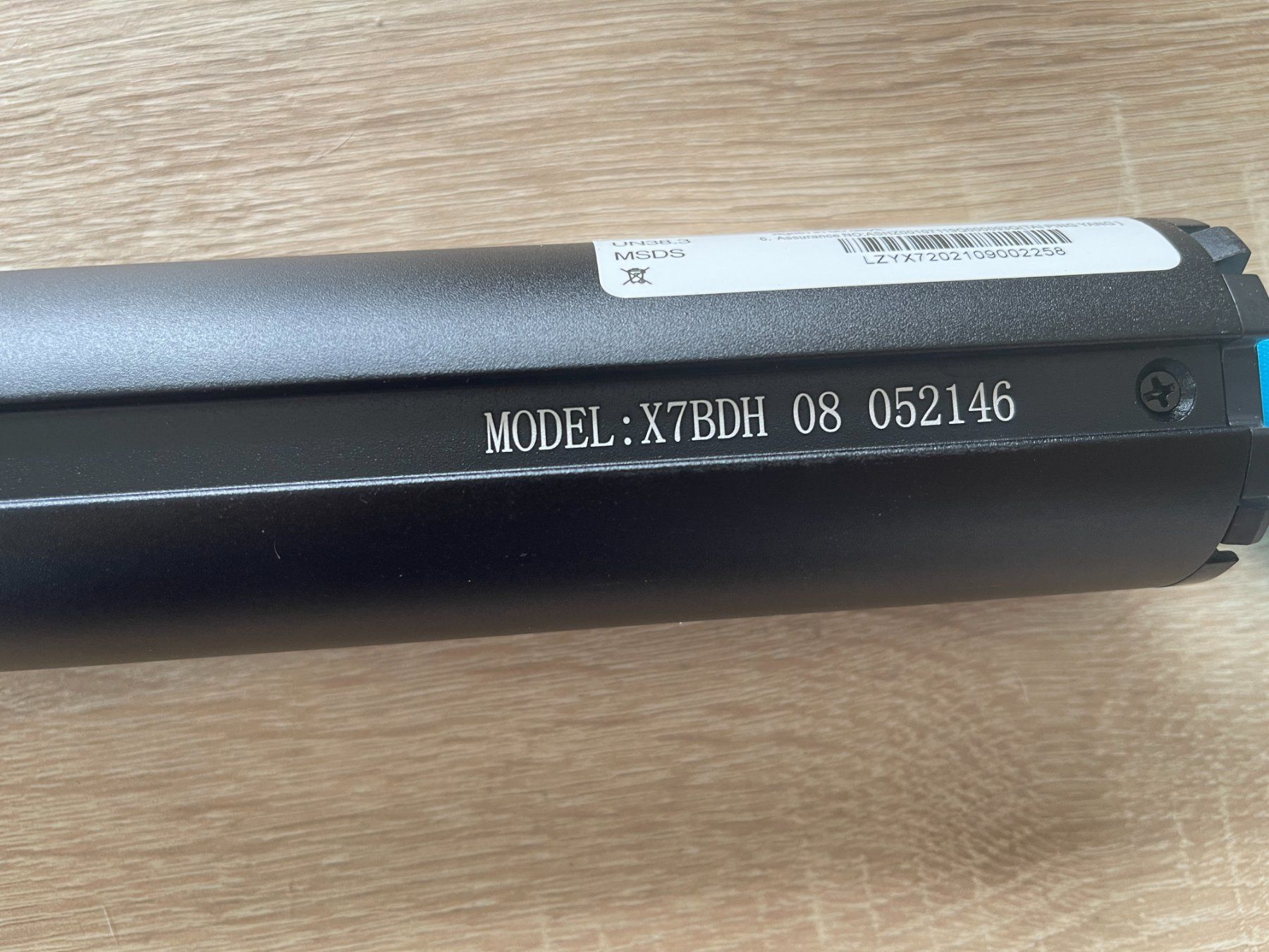VMAX Kickboard: E-Scooter V-Max r93 Carvee Bee defekt – Difettoso da Neuhausen venduto da Singen12 4
