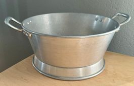 Altes Löcherbecken SIGG - vintage - 24 cm