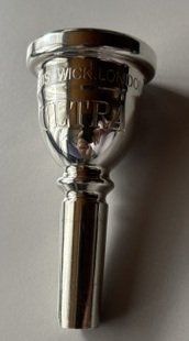 Strumenti musicali: Euphonium Mundstück – Usato da Hünenberg See venduto da Kg12 1