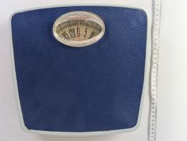 Vintage Personenwaage "Princesse", mechanisch, blau