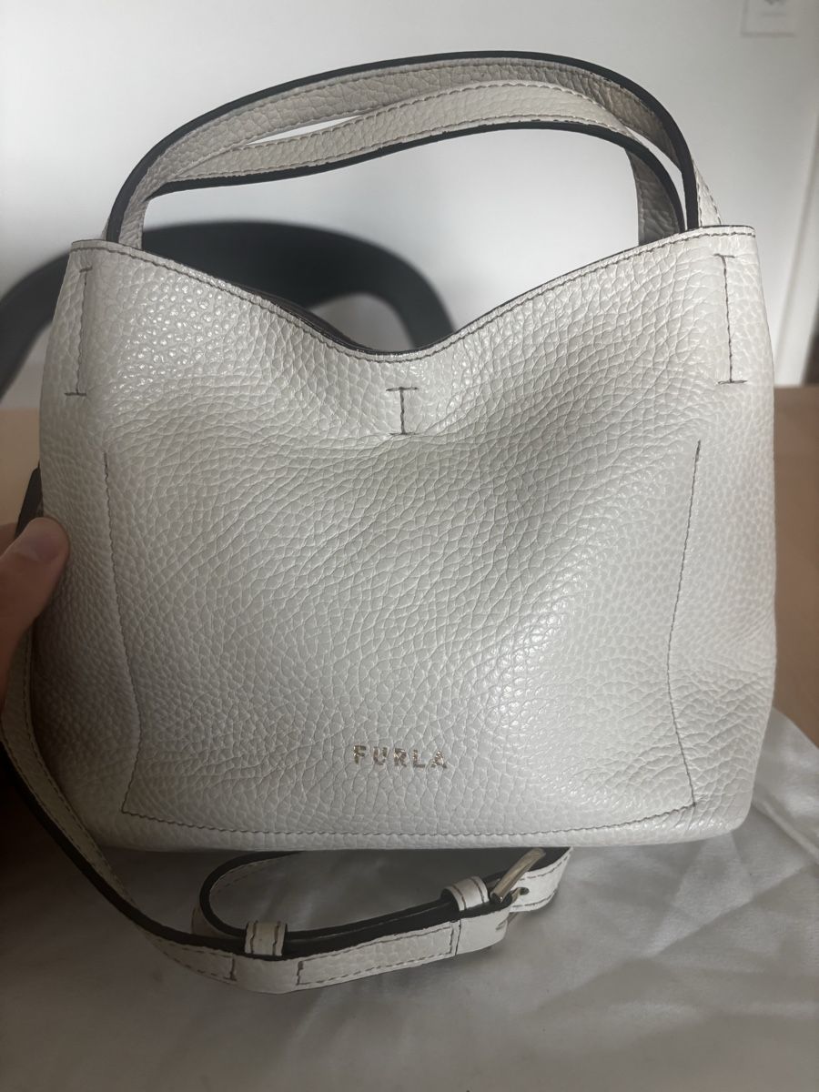 Furla Borse da donna: Furla Primula Hobo mini white  – Usato da Winterthur venduto da ola_t9r5 2