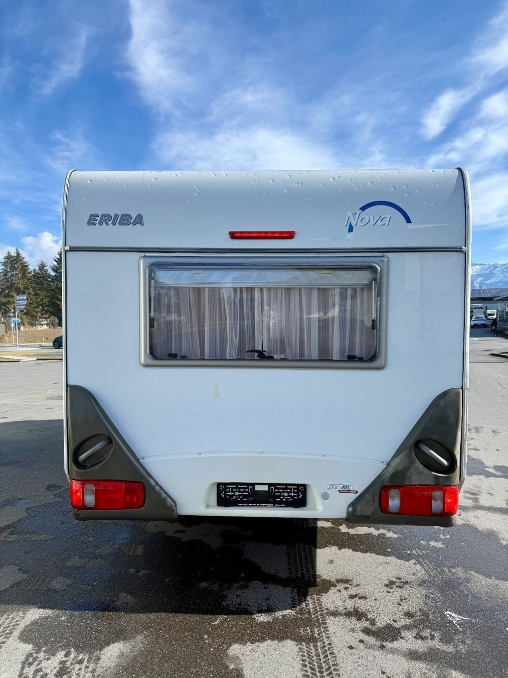 Eriba Veicoli da campeggio: Wohnwagen Eriba Nova 491A – Usato da Kriens venduto da draussen-zu-hause 2