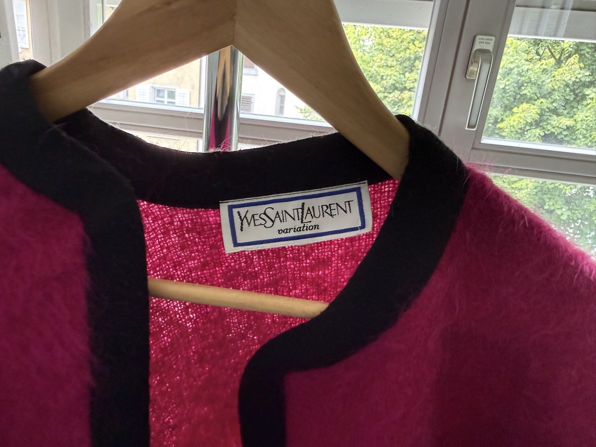 Saint Laurent Altro in Moda donna: yves saint lauren cape pink  – Usato da Zürich venduto da ele_cj6q 1