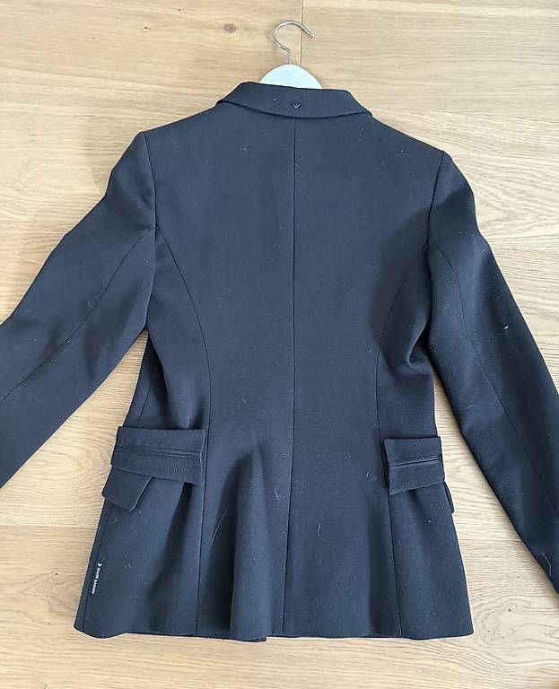 Armani Giacche: Armani Blazer wie neu – Usato da Sargans venduto da jenabek 1