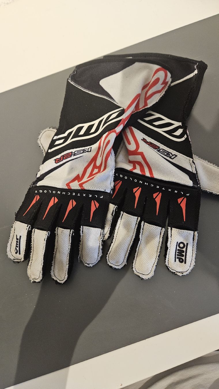 Guanti & manicotti: OMP Kart Handschuhe  – Usato da Kölliken venduto da SoLa07