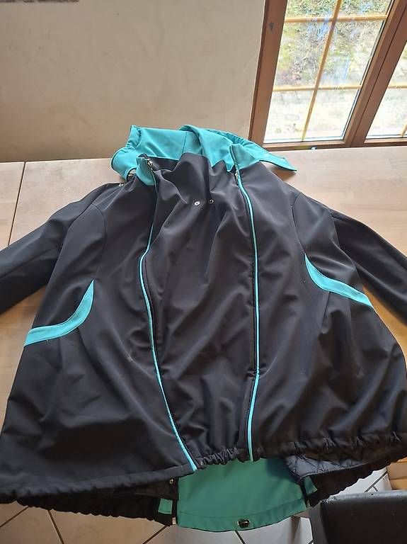 Giacche: Umstands und Tragejacke Softshell XL – Usato da Weinfelden venduto da Kummerkasten 4