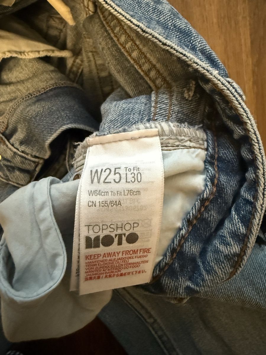 Topshop Jeans: Topshop mom jeans – Nuovo (secondo la descrizione) da Zürich venduto da Yuece 5