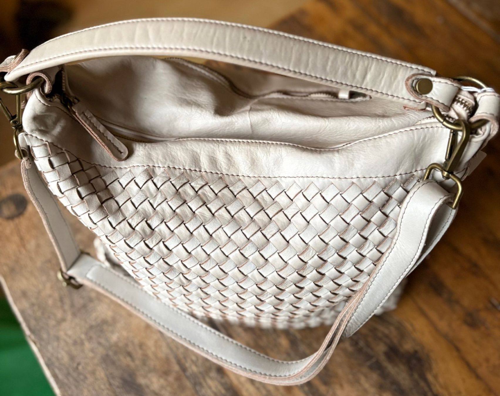 Borse da donna: BAG EN CUIR SOUPLE! – Nuovo e nell'imballaggio originale da Locarno venduto da NicoNion 2