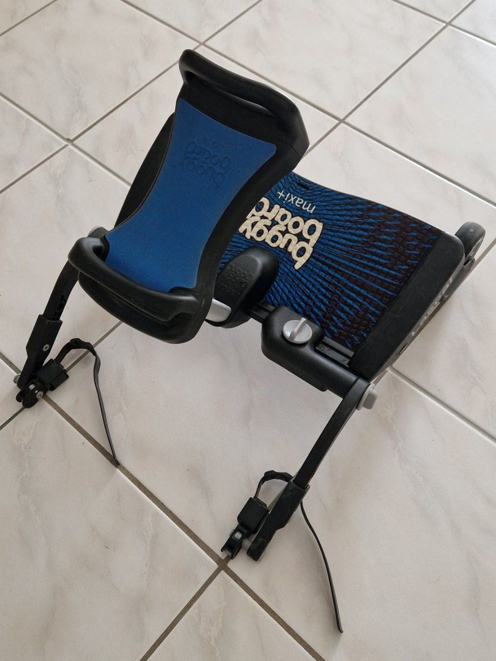 Lascal Kinderwagen Zubehör: Buggy Board Maxi+ mit Sitz – Gebraucht aus Aathal-Seegräben von Jago1984ZH 1