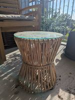 Bambus Tisch mit Glasplatte