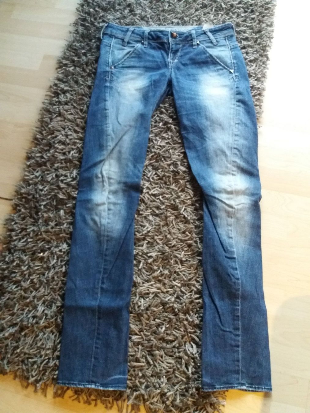 Guess Jeans: Guess Jeans Gr. 27 – Usato da Rebstein venduto da bestforyou