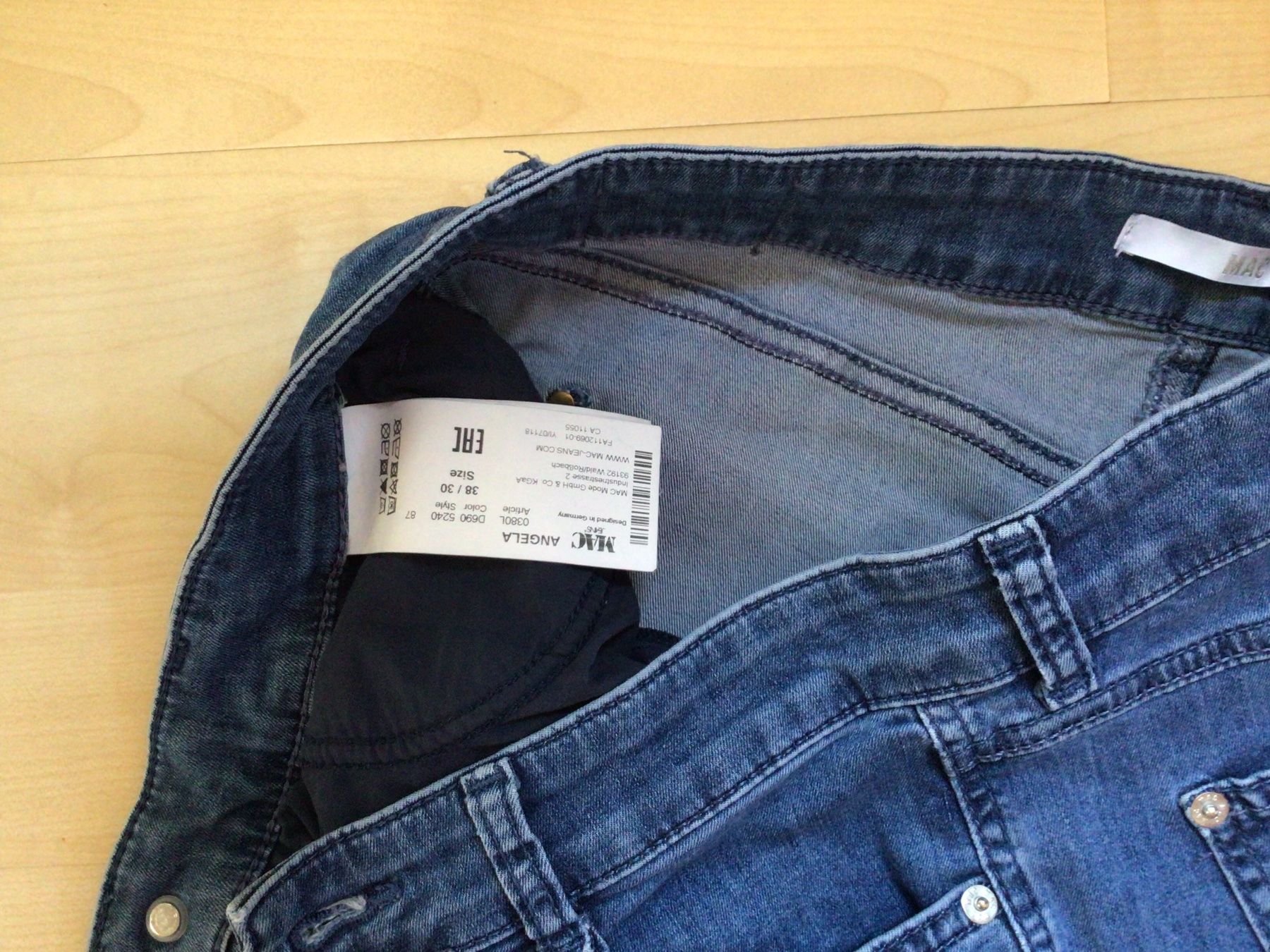Jeans: *** Jeans Mac Angela Gr. 38/30 – Gebraucht aus Leutwil von  2