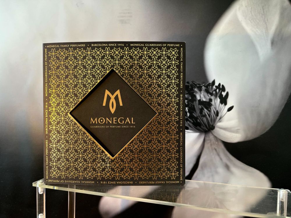 Coffret de 6 Échantillons–Ramon Monegal/Set mit 6 Duftproben (Gebraucht ...