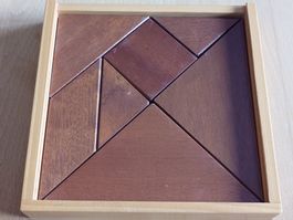 Vintage Tangram Holzspiel – St. Markus "Holz und Spiel"