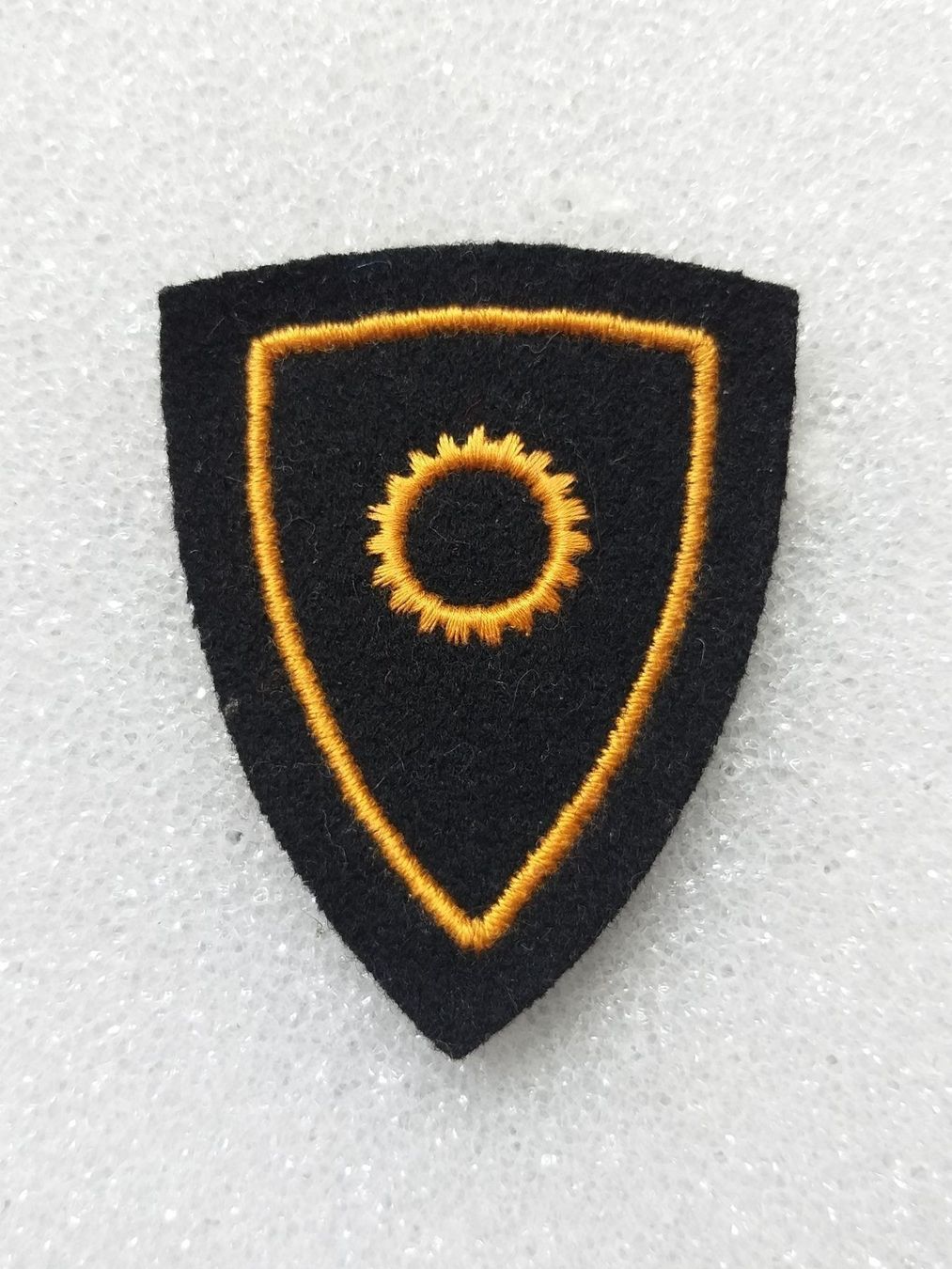 Placchette & Badge: Funktionsabzeichen Gerätemechaniker 72 – Usato da Bauma venduto da SwissMilitaria