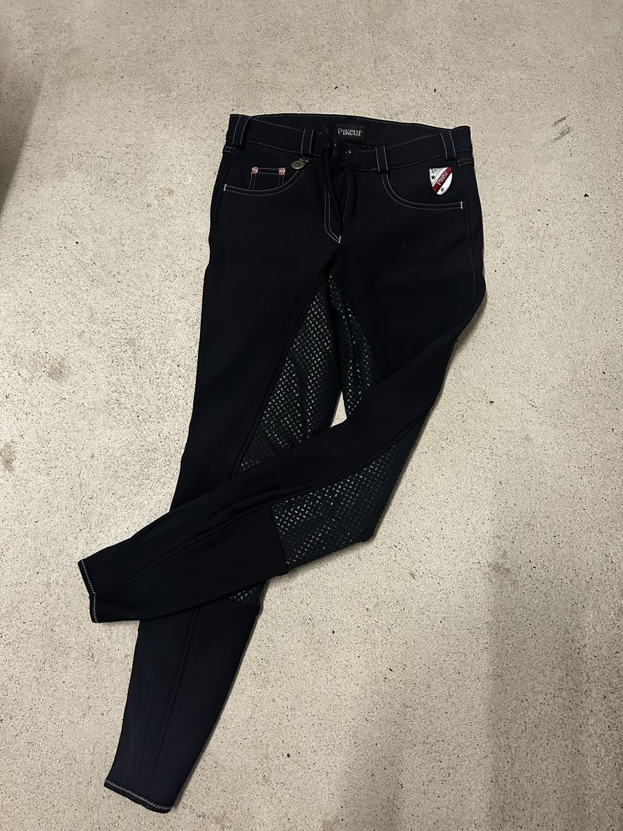 Pikeur Pantaloni: Pikeur Winterreithose 34 – Usato da Tagelswangen venduto da A_lina 3