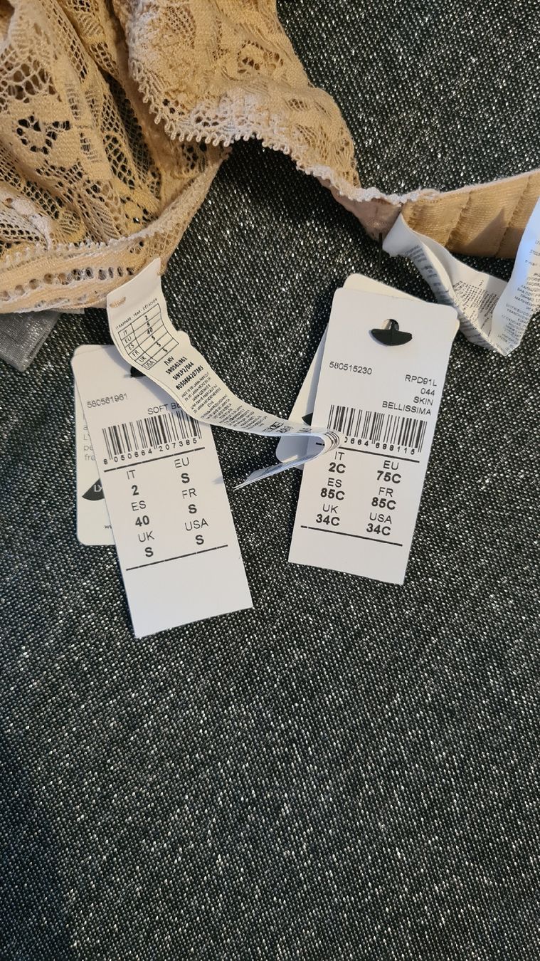 Intimissimi Altra biancheria intima: Intimissimi set BH und Slips – Nuovo e nell'imballaggio originale da Zug venduto da opo_cy5d 2