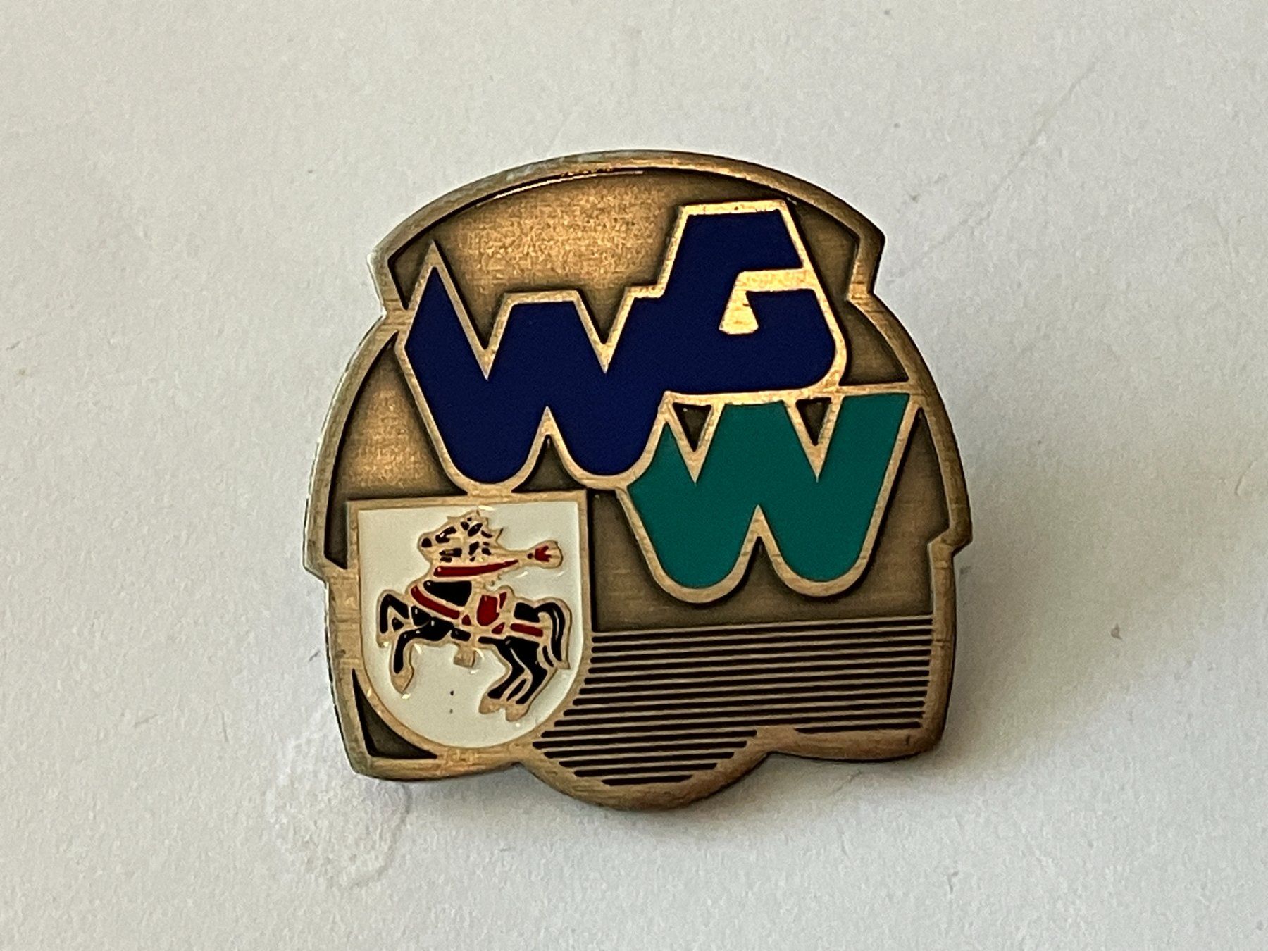 Placchette & Badge: 1 Pin WGW – Usato da Basel venduto da djwwpp