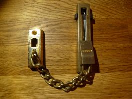 ABUS Sicherheitskette für Haustür und Wohnungstür