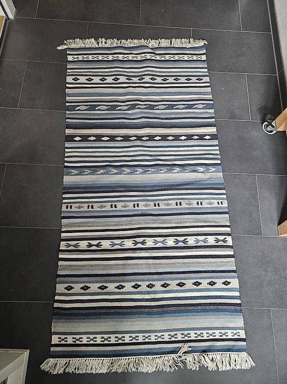 Tappeti: Ikea Teppich Kattrup blau 150x75 – Usato da Bern venduto da Holy_Oli