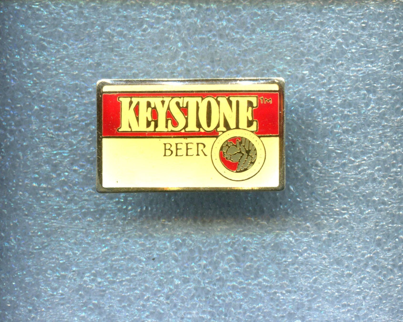 Plaketten & Abzeichen: KEYSTON  BEER – Gebraucht aus Winterthur von Sammleroase