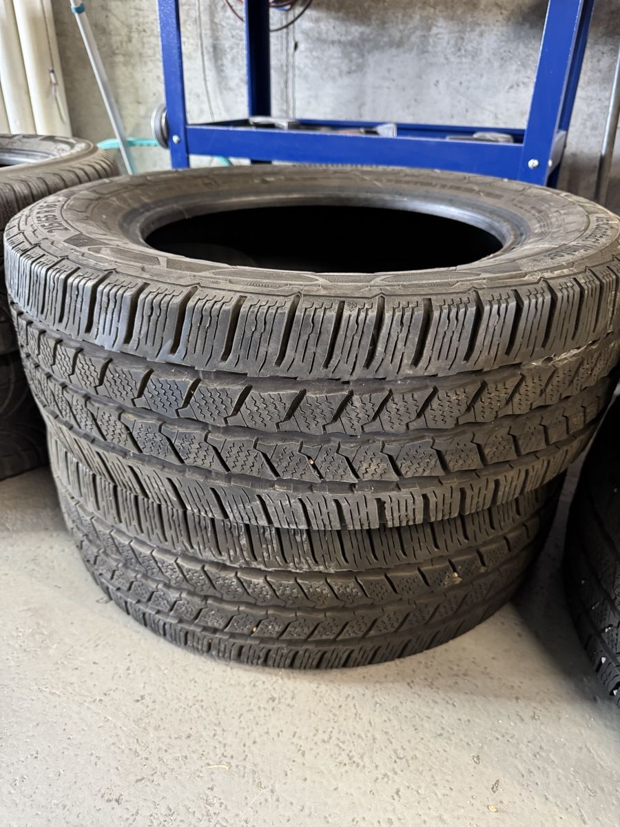 Pneumatici & Ruote complete: Continental VanContact Winter 215/65/16c – Usato da Bösingen venduto da ormiaszka