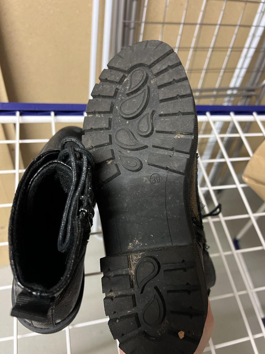Scarpe da donna: Stiefel schwarz – Nuovo (secondo la descrizione) da Nesselnbach venduto da cel_nn26 2