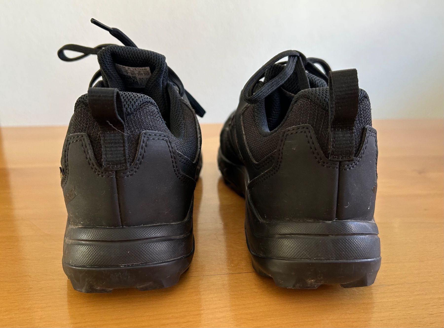 Adidas Herrenschuhe: Trekkingschuhe Adidas Terrex Tracerocker / Grösse 40 2/3 – Gebraucht aus Dotzigen von rapunzel03 4