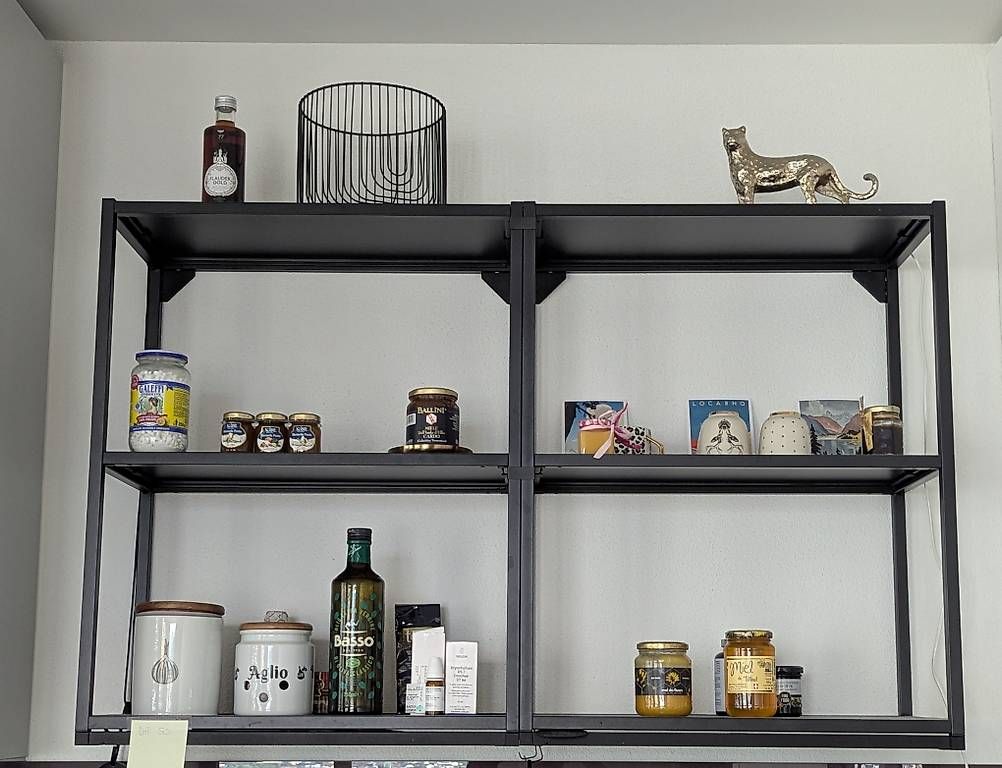 Scaffali: IKEA Enhet Wandregal 2 Stück  – Usato da Mels venduto da Helimo 2